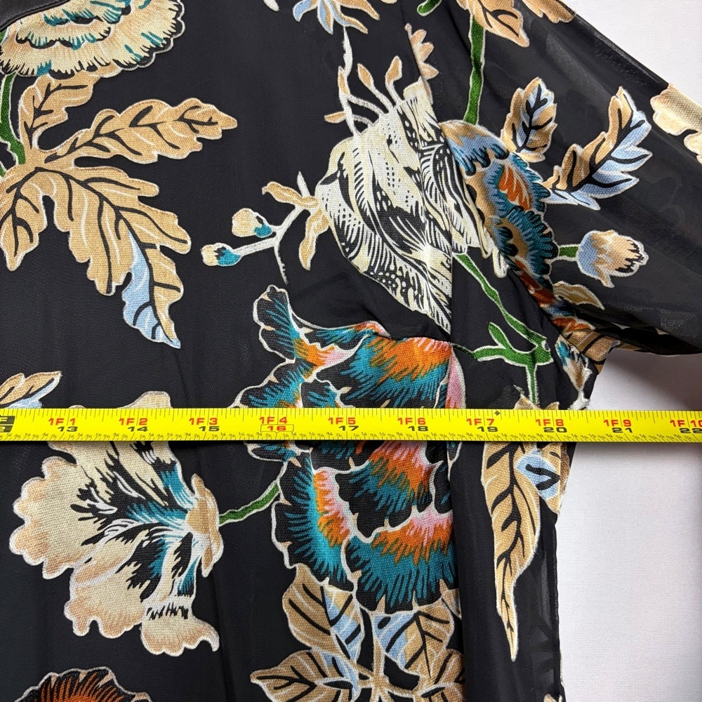 Soft Surroundings Deanna Blouse Sz L Metallic Shimmer Floral Asian Keyhole Lined - Picture 9 of 16